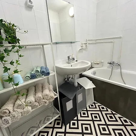 Deseda Guest house *